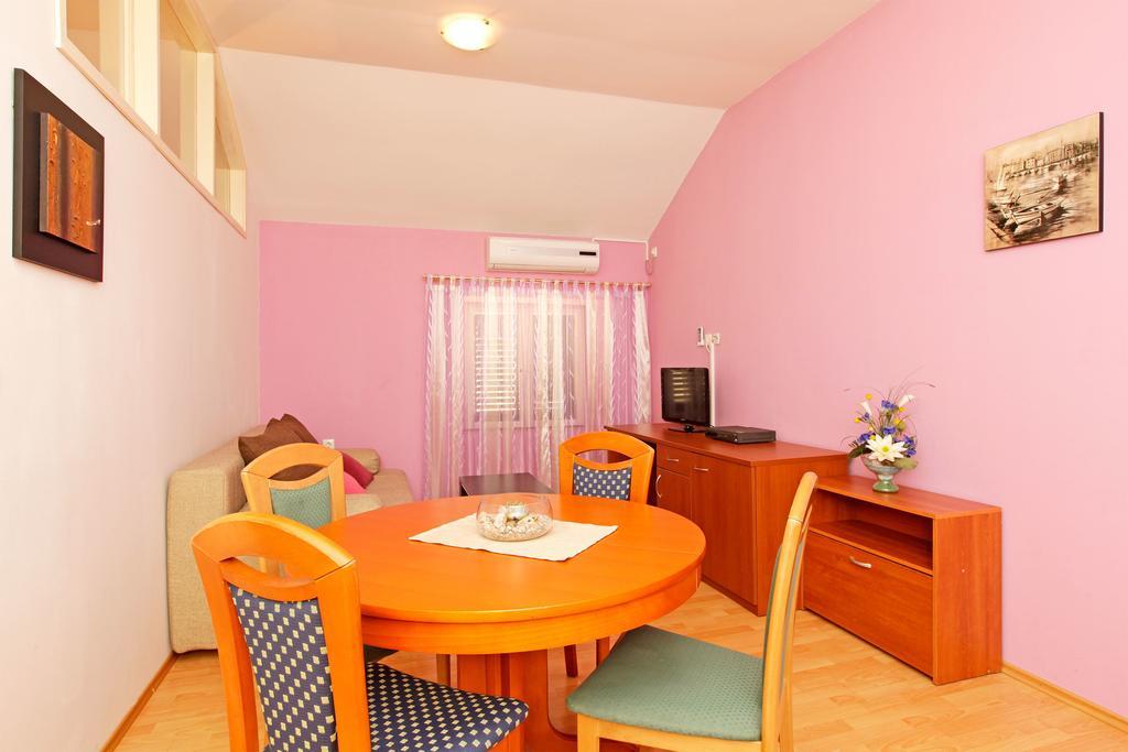 Guest House Kod Peskarije Vela Luka Quarto foto