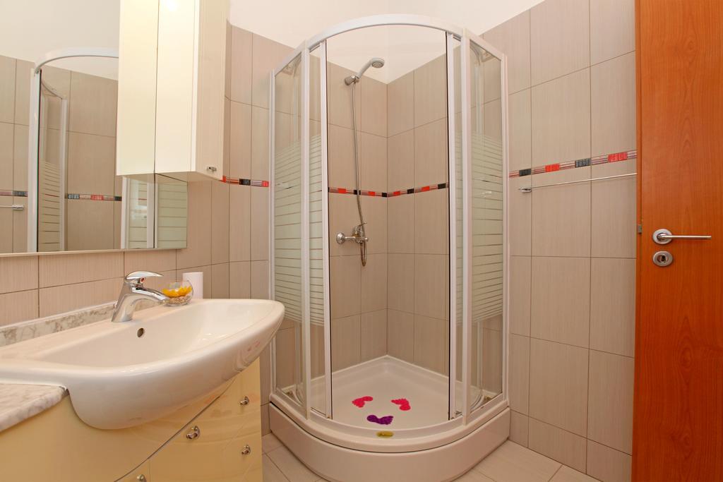 Guest House Kod Peskarije Vela Luka Quarto foto
