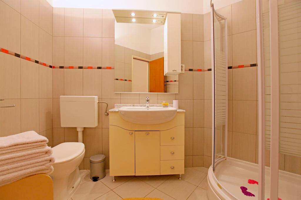 Guest House Kod Peskarije Vela Luka Quarto foto